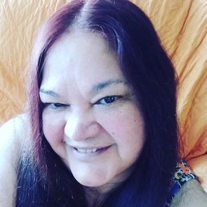 Meet your Posher, Ramona